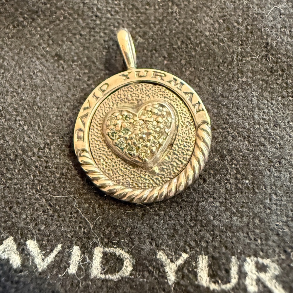 David Yurman Silver Pave Heart Pendant- RARE!! - Picture 2 of 6